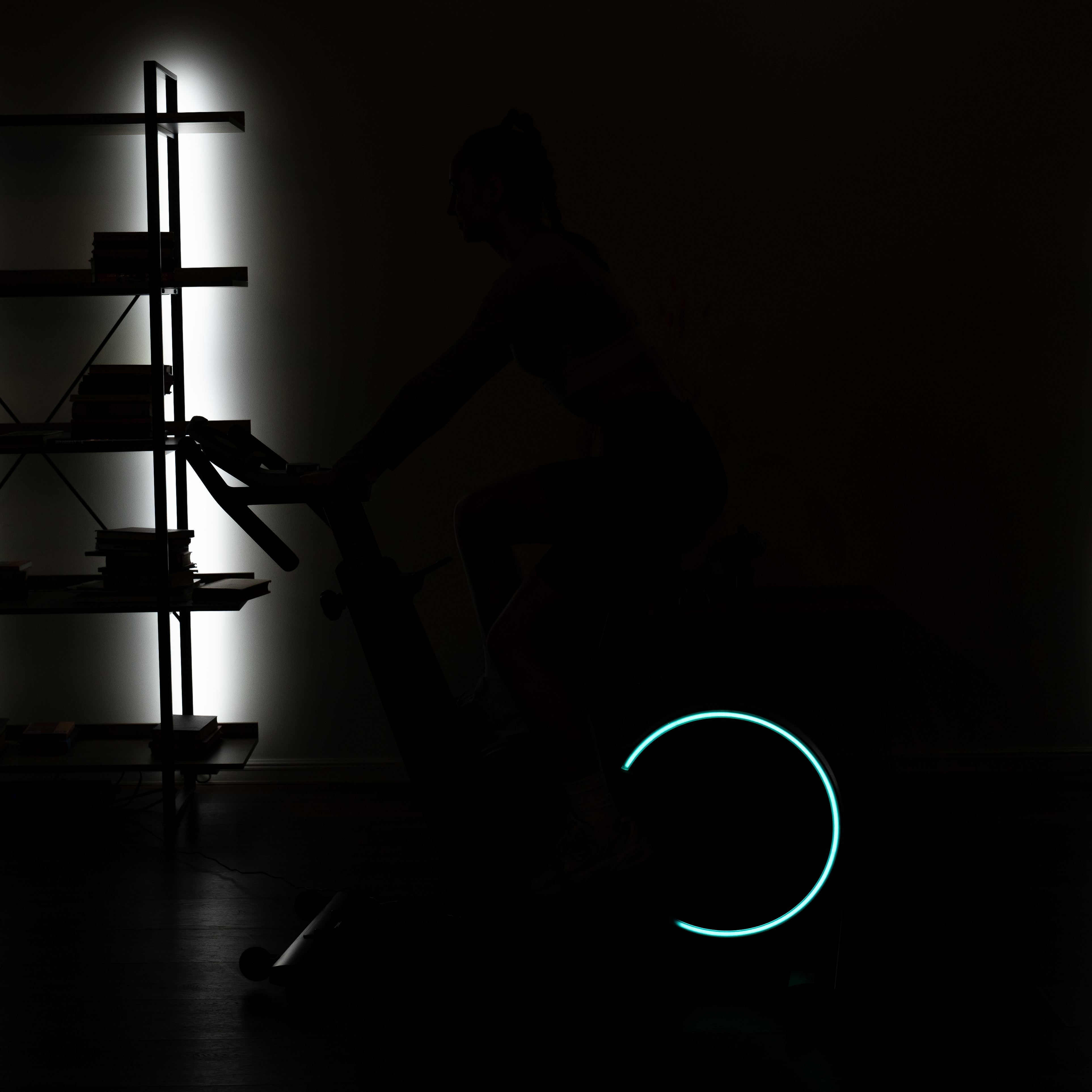 Спин-байк домашний OXYGEN FITNESS FLAME  - СТИЛЬНАЯ РАЗНОЦВЕТНАЯ ПОДСВЕТКА 